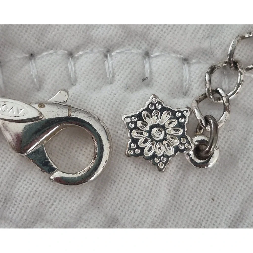 Avon Snowflake Charm Bracelet Silver Tone Faux Pearl Crystal Winter Holiday